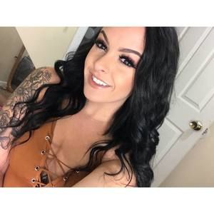 Meet your Posher, Jasmin